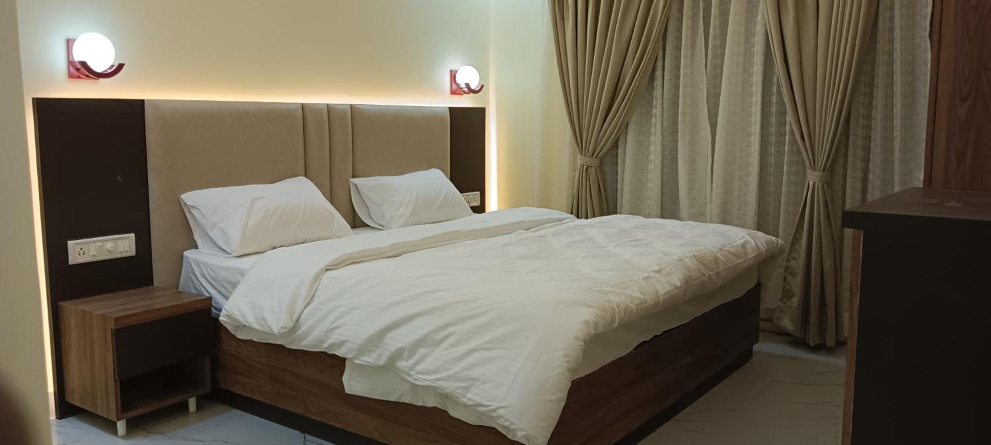 The Banaras Hotel Varanasi Exterior photo
